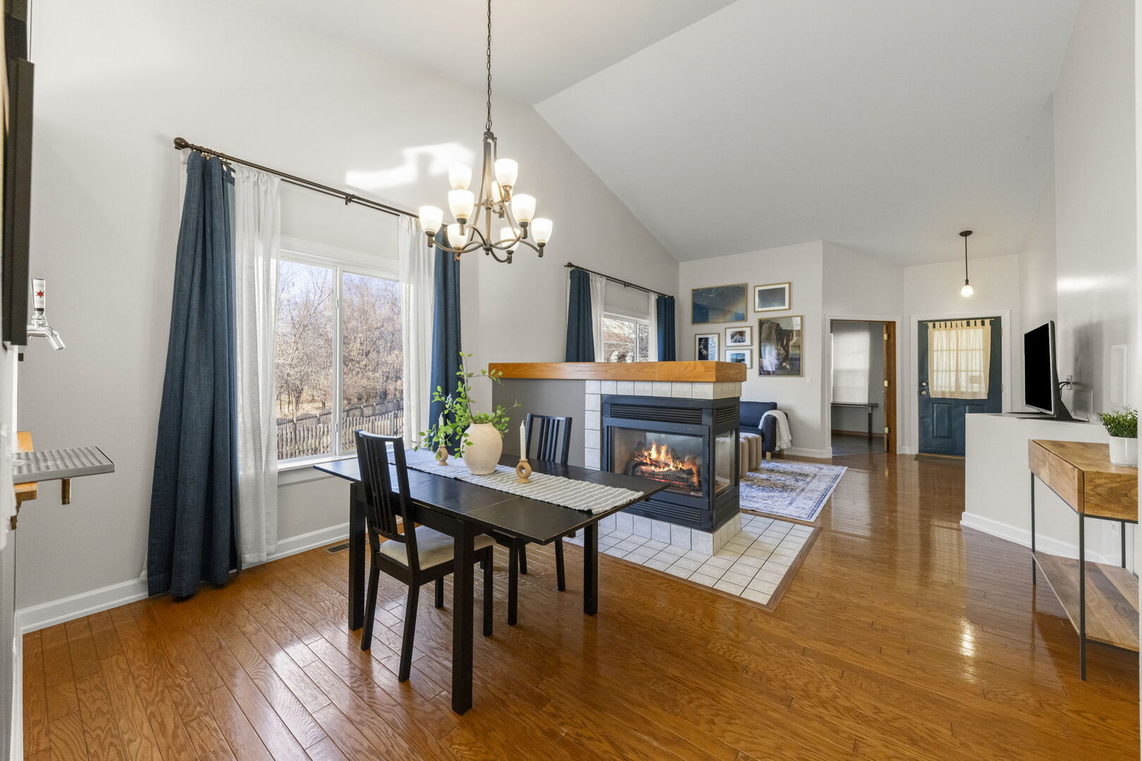 687 Springwood Drive