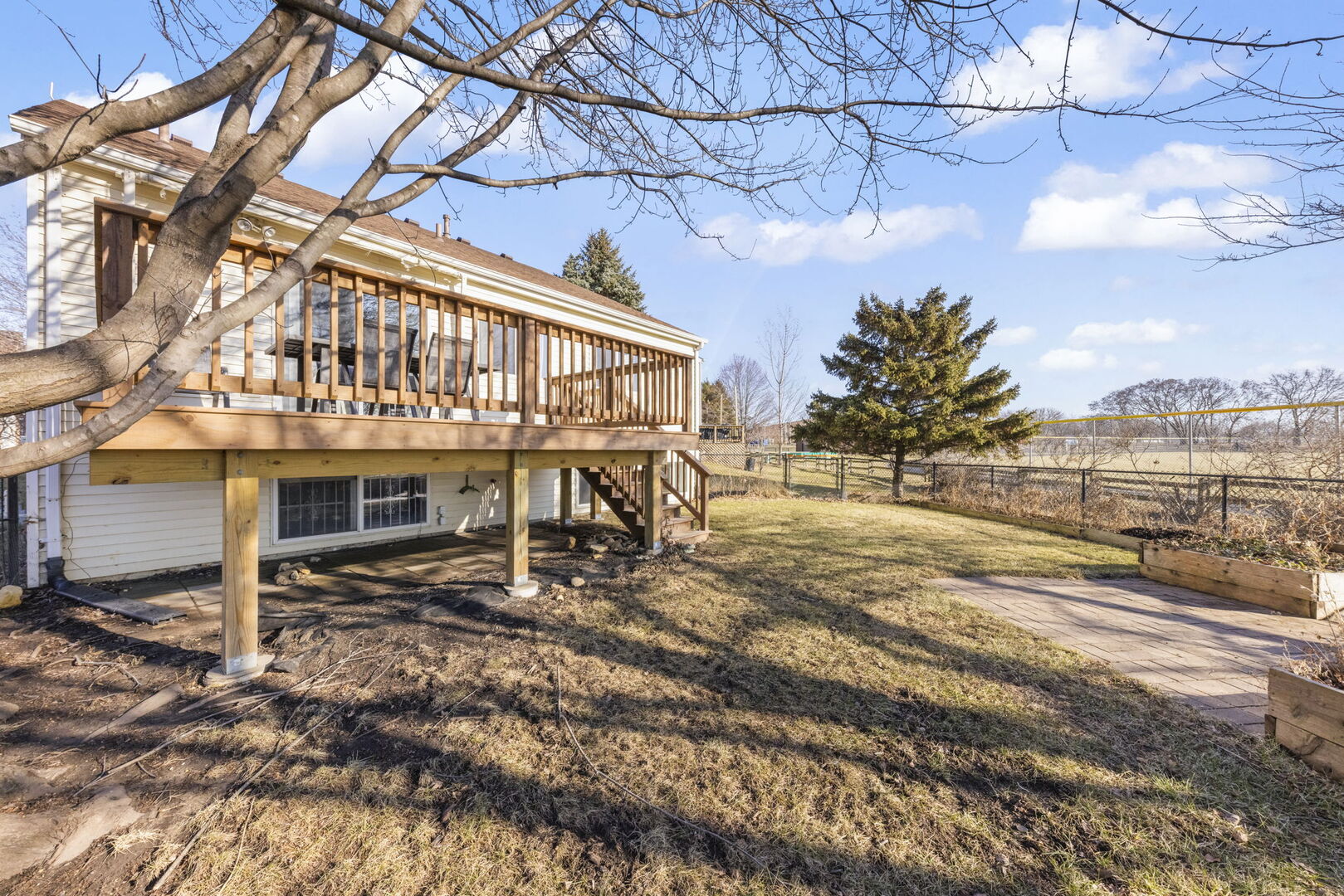 687 Springwood Drive