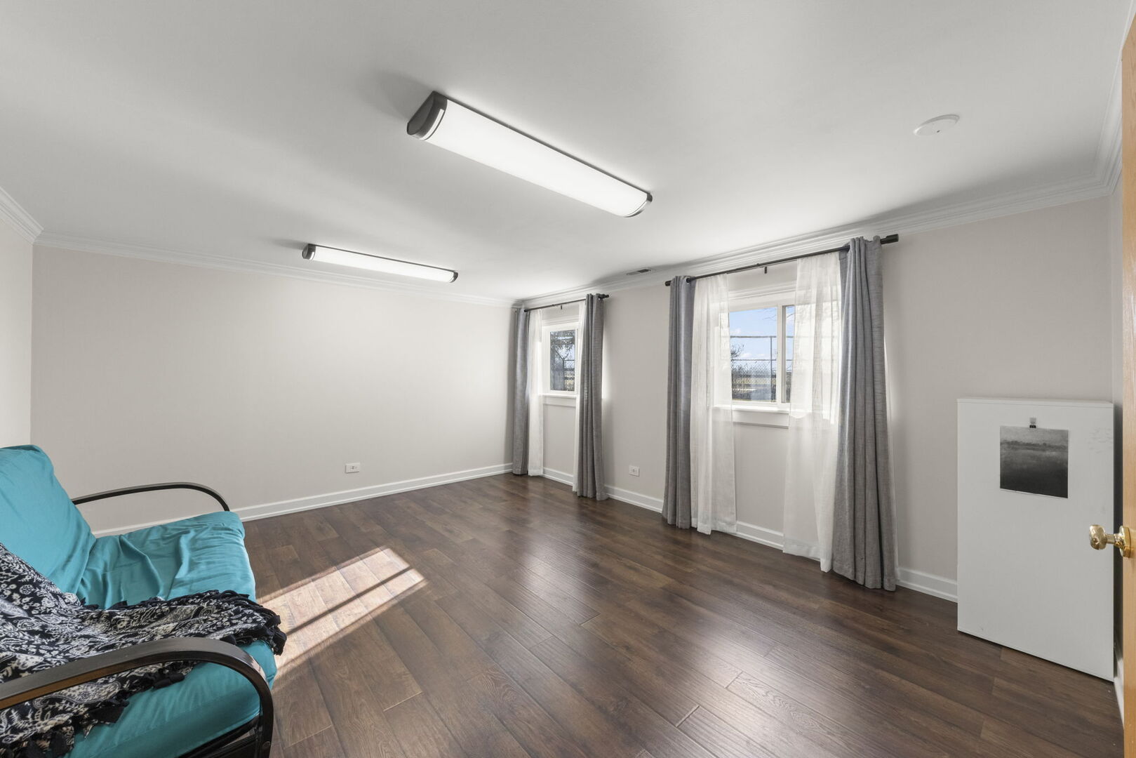 687 Springwood Drive