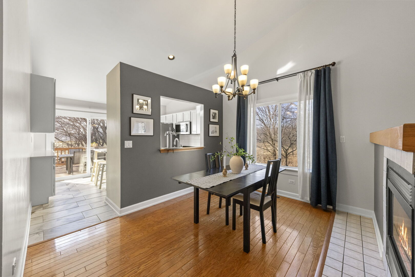 687 Springwood Drive