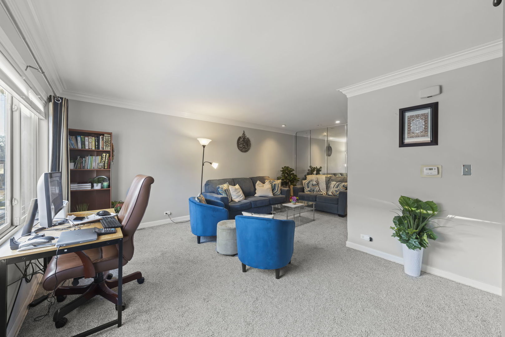 706 N Western Avenue Unit: B