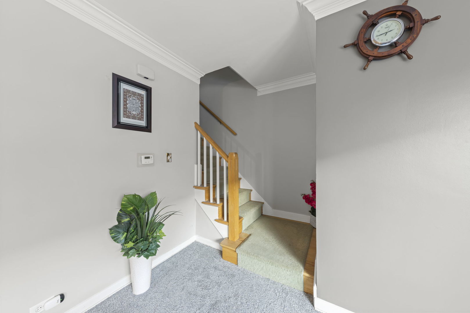 706 N Western Avenue Unit: B