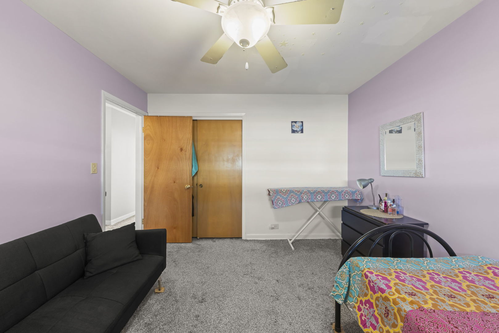 706 N Western Avenue Unit: B