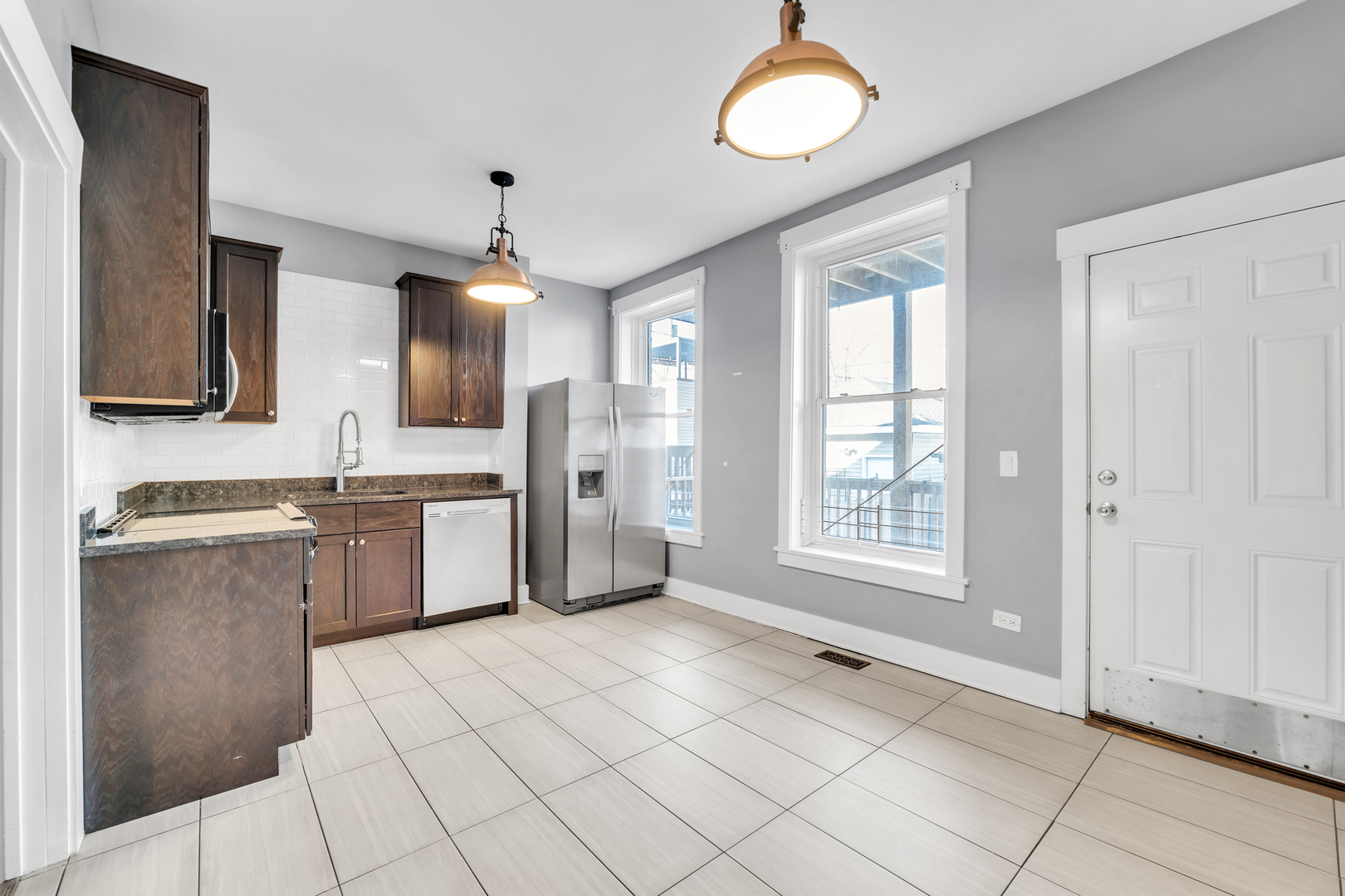 3208 W Wabansia Avenue