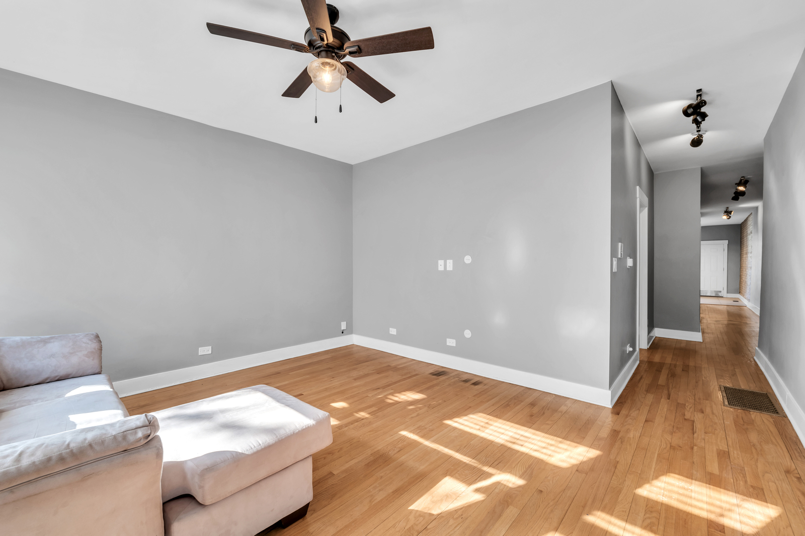 3208 W Wabansia Avenue