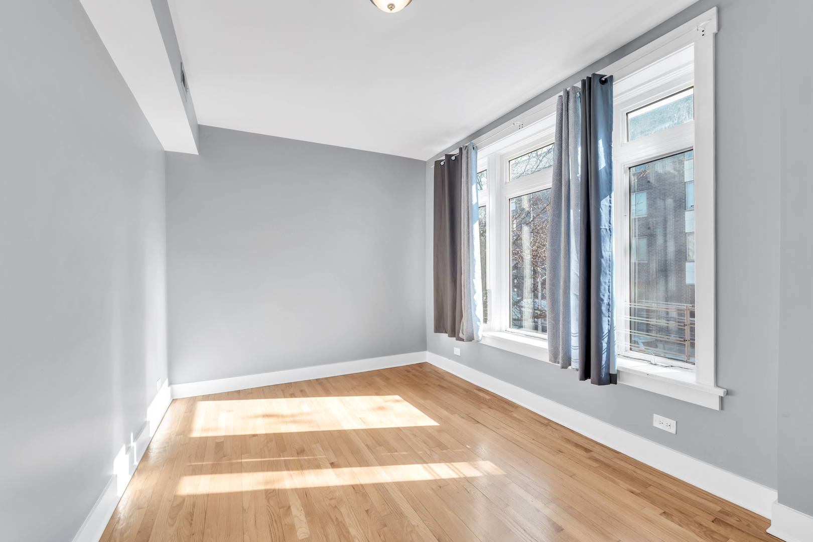 3208 W Wabansia Avenue