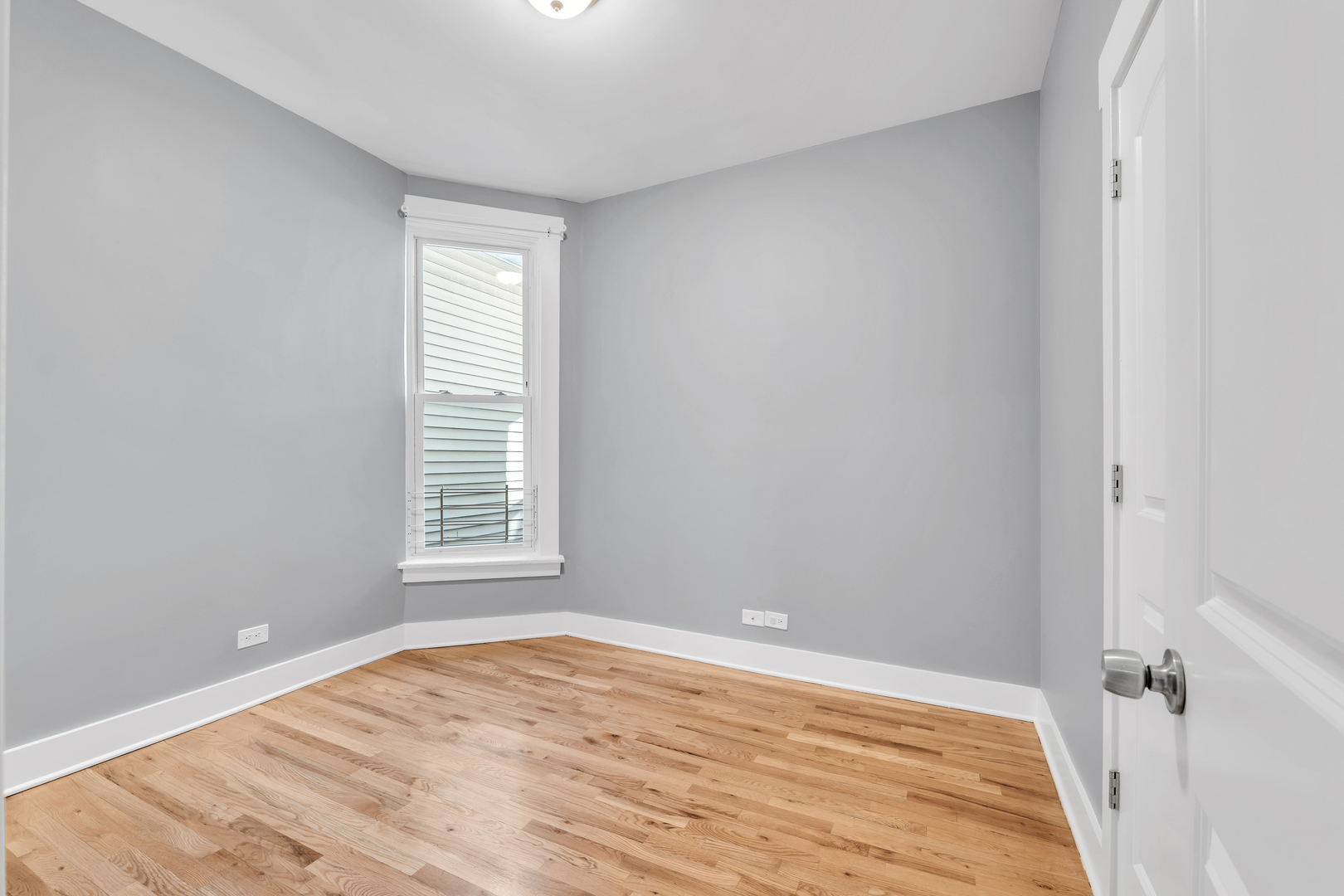 3208 W Wabansia Avenue