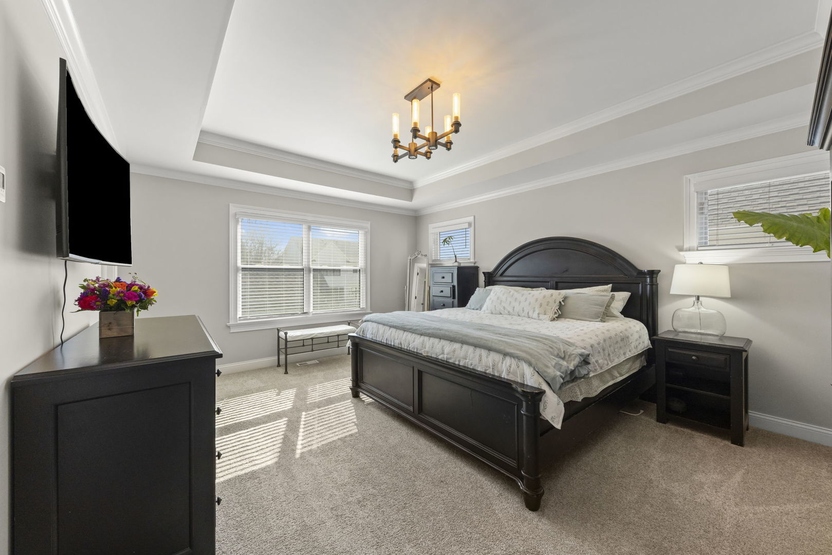 104 W Jefferson Avenue