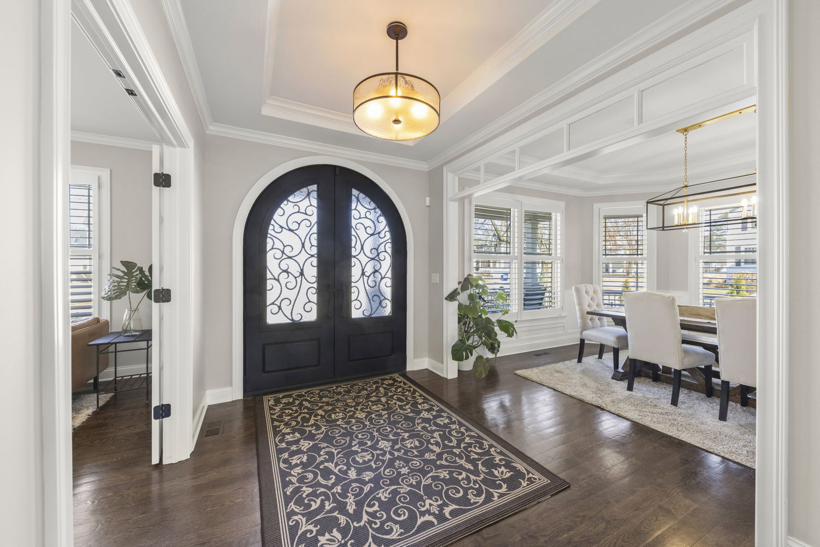 104 W Jefferson Avenue