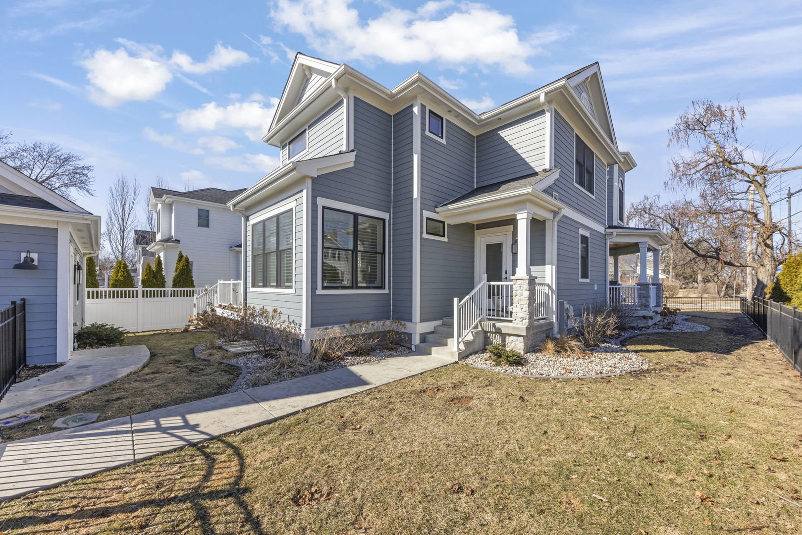 104 W Jefferson Avenue