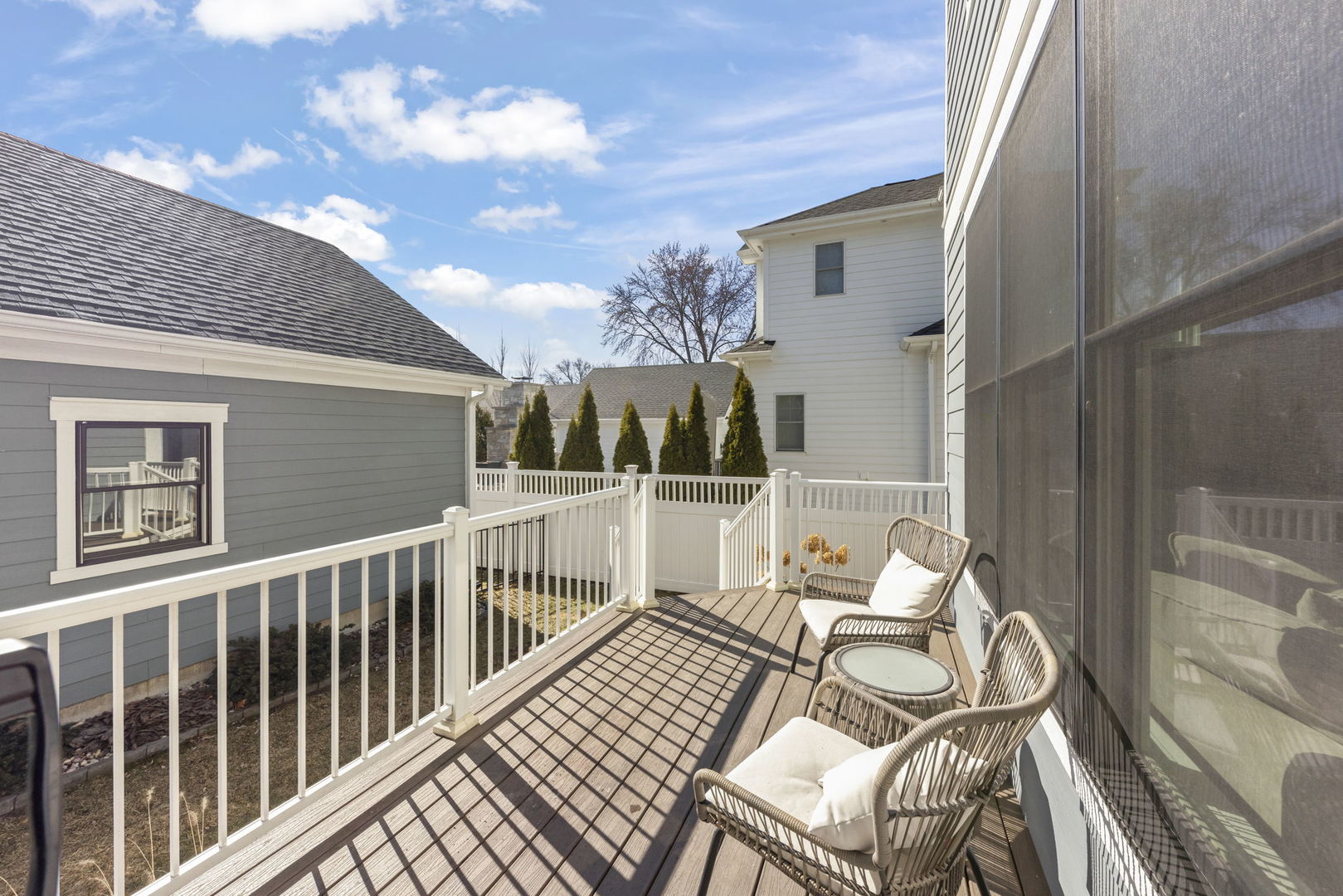 104 W Jefferson Avenue