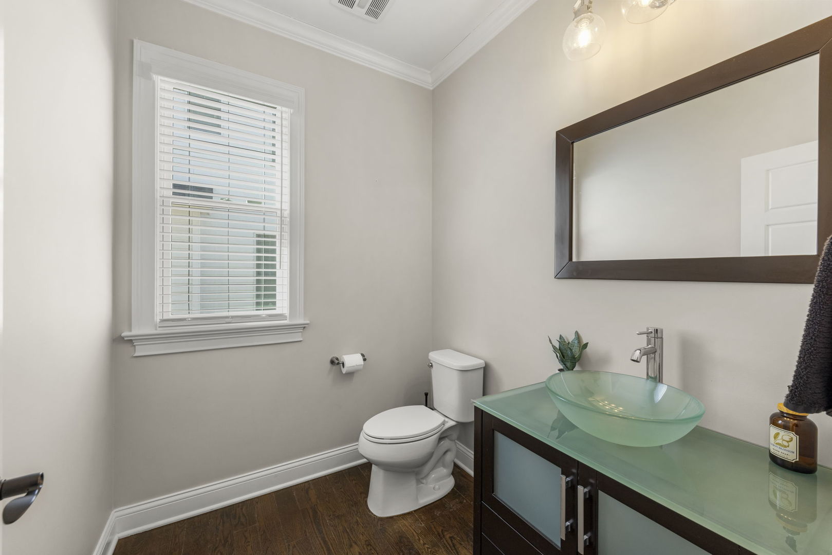 104 W Jefferson Avenue