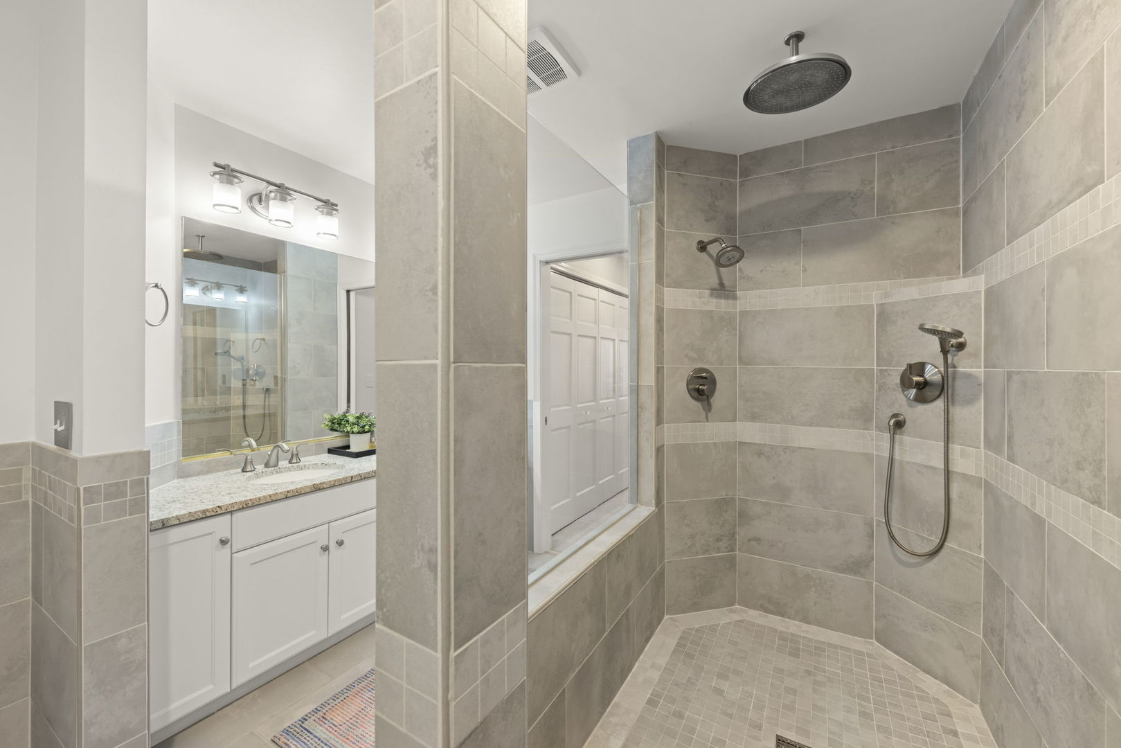 26W172 Klein Creek Drive