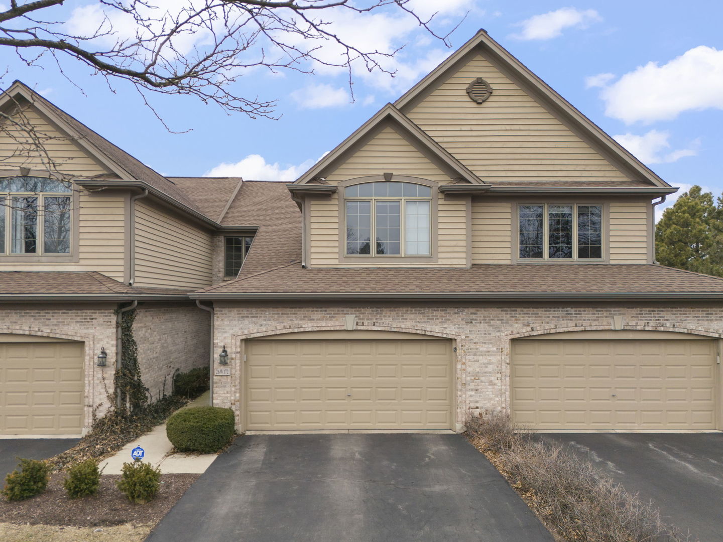 26W172 Klein Creek Drive