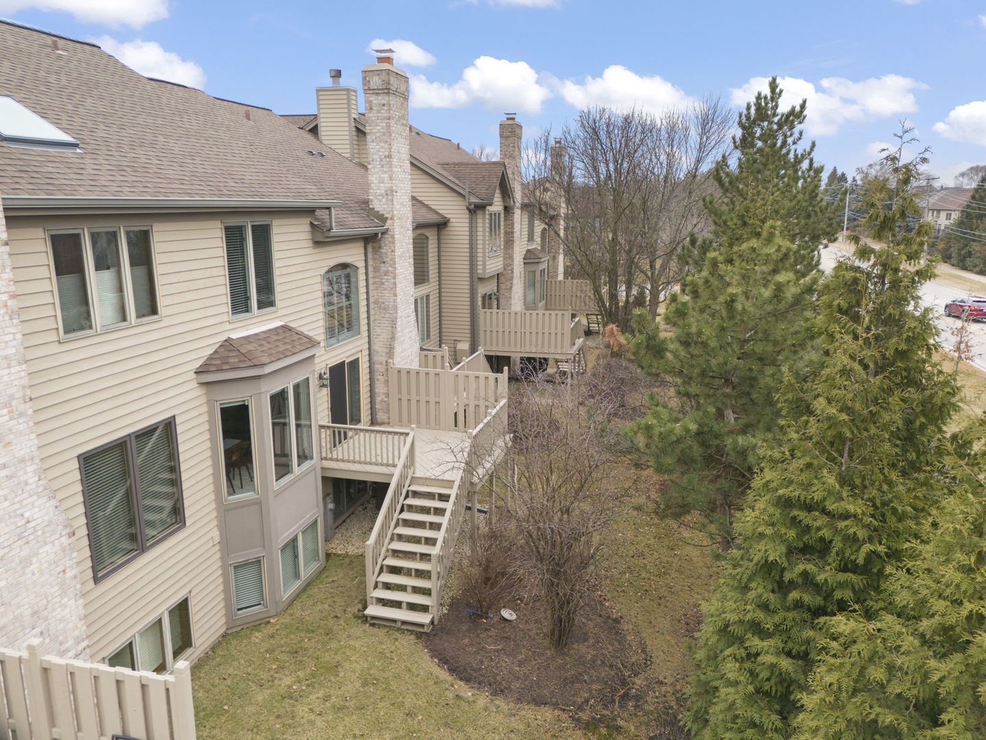 26W172 Klein Creek Drive