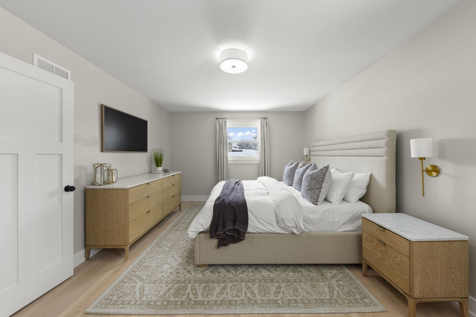 25W712 Chieftain Lane