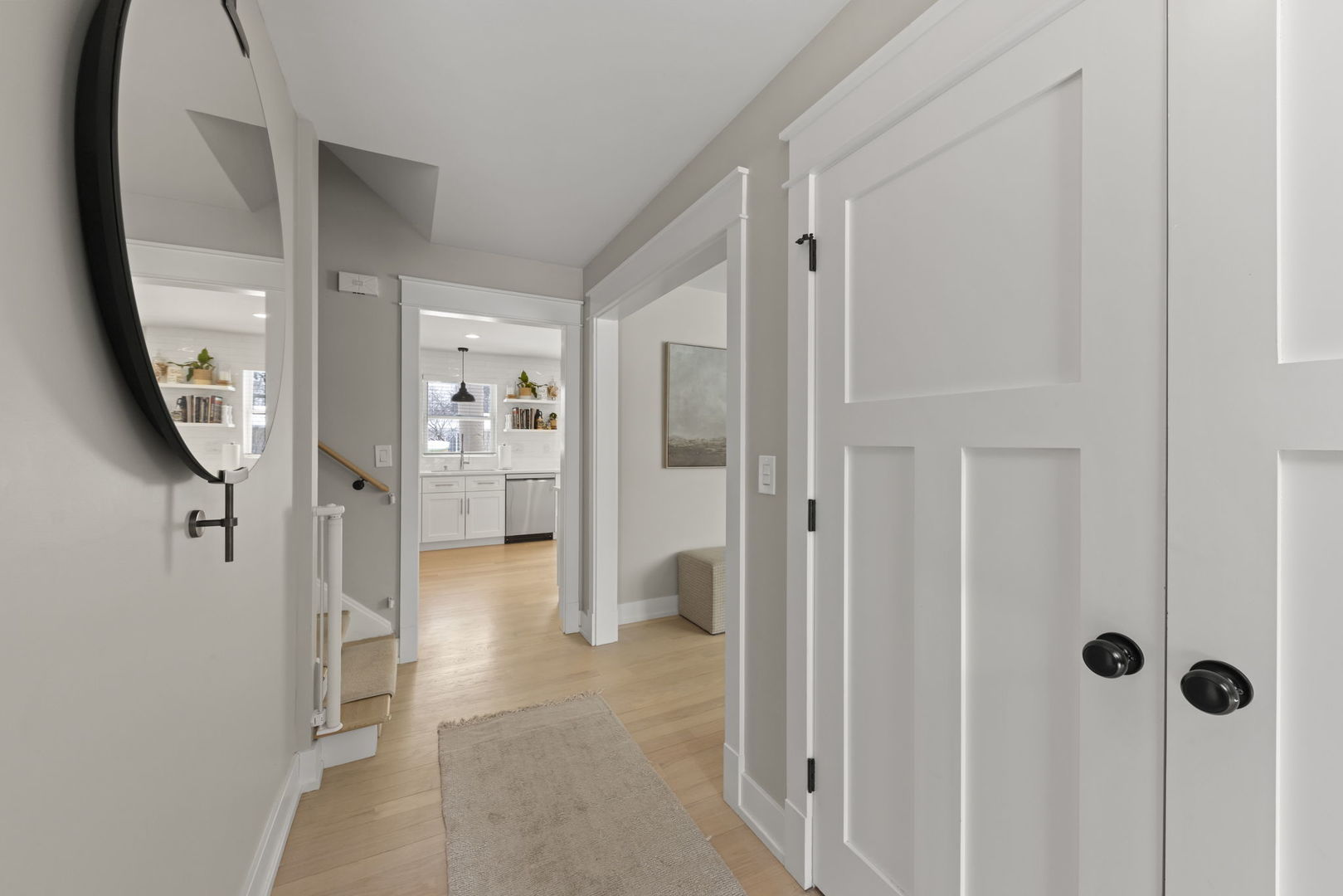 25W712 Chieftain Lane