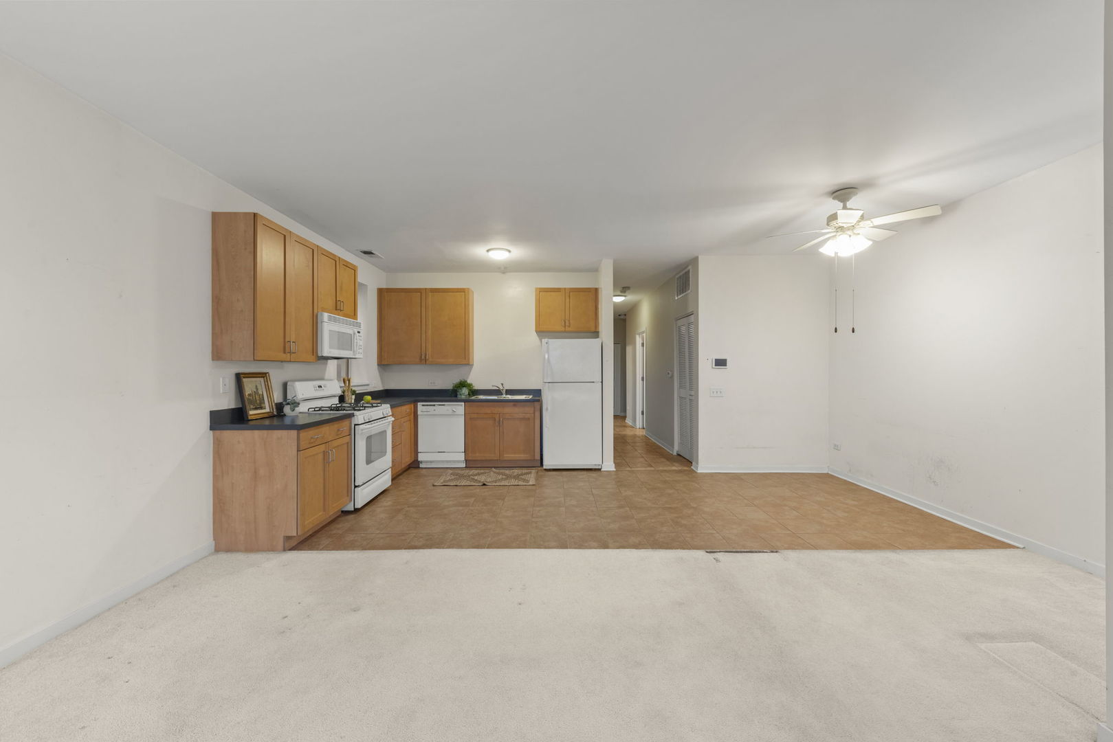 915 S Lytle Street Unit: 102