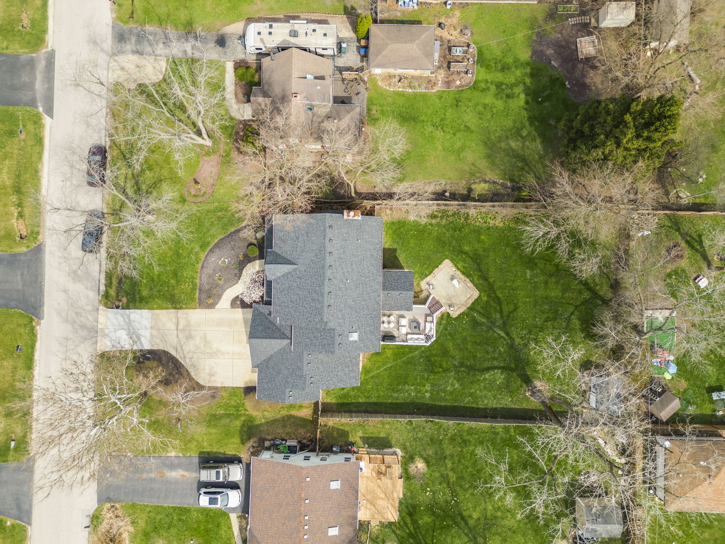 1N003 Richard Avenue