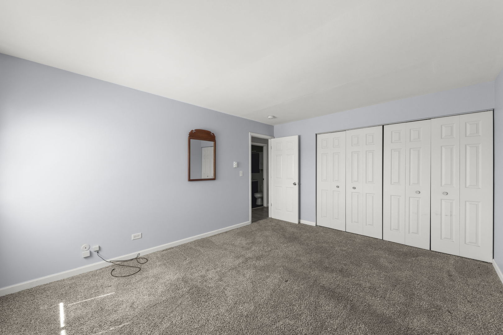 535 W Lies Road Unit: 6