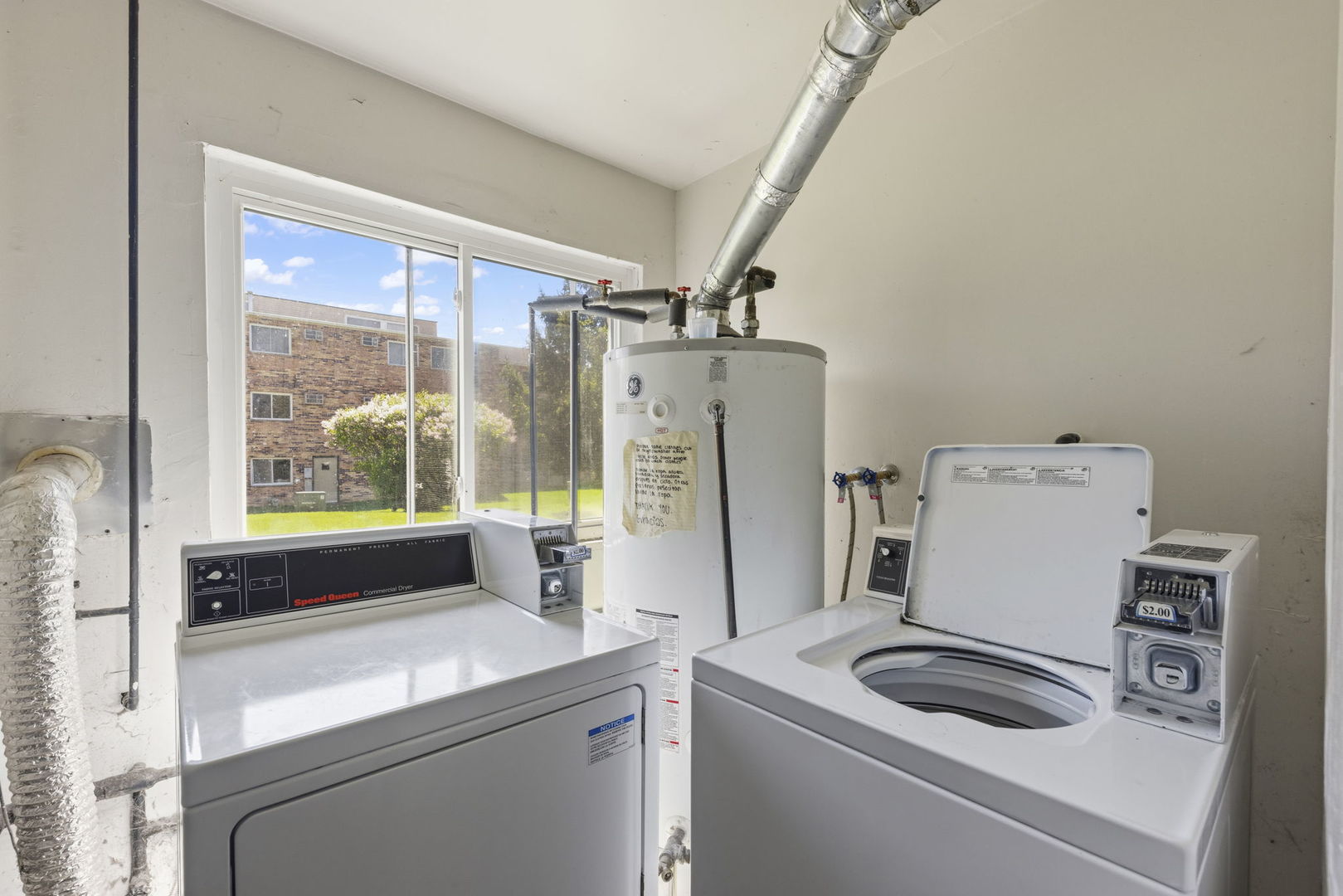 535 W Lies Road Unit: 6