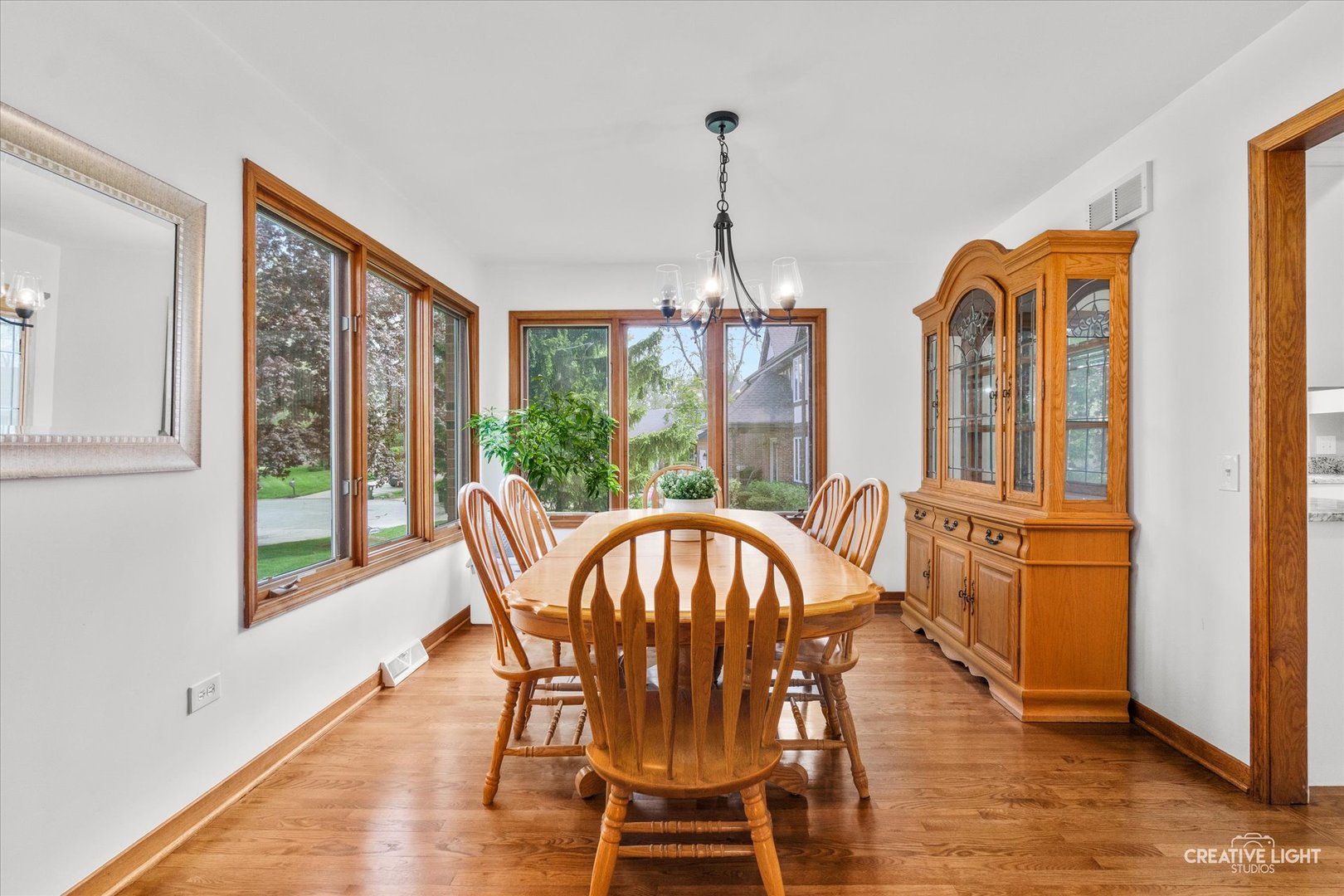 3104 Whispering Oaks Lane