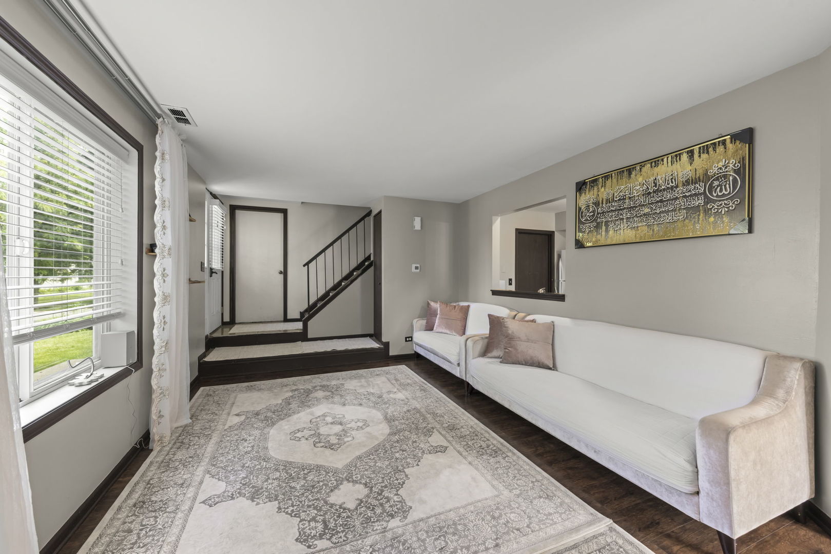 2736 Prairieview Lane S Unit: 1