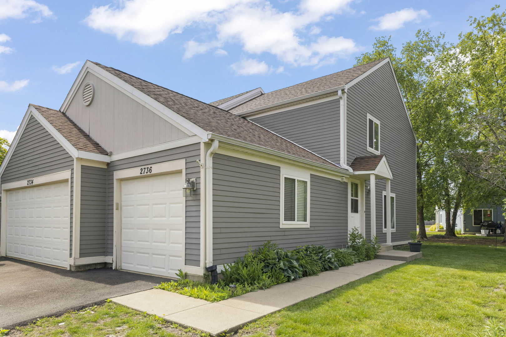 2736 Prairieview Lane S Unit: 1