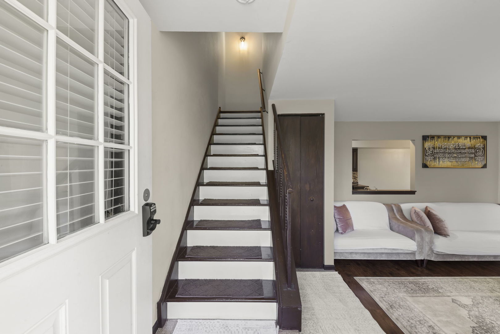 2736 Prairieview Lane S Unit: 1