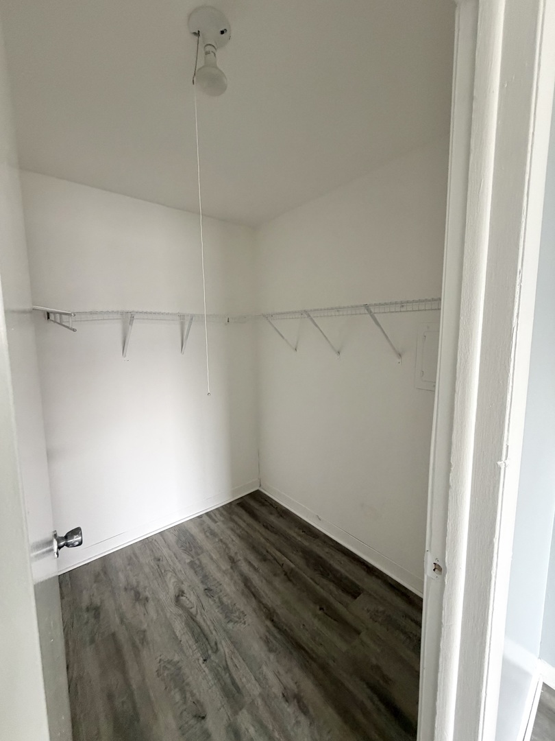 2500 Mark Thomas Lane Unit: 8A