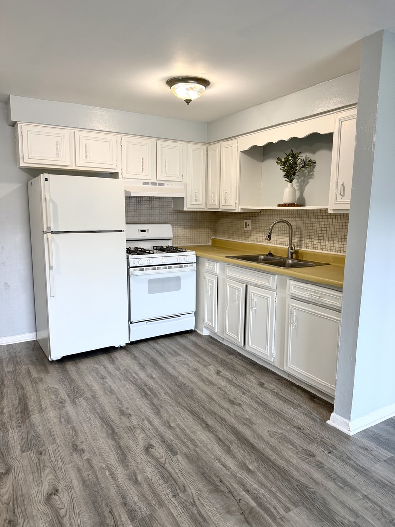 2500 Mark Thomas Lane Unit: 8A