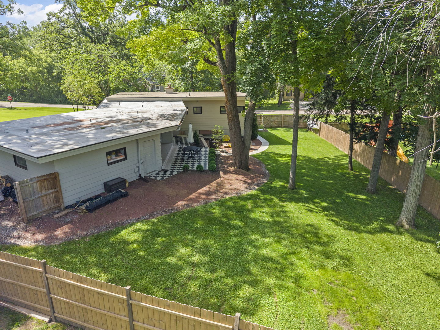 3N410 Maple Court