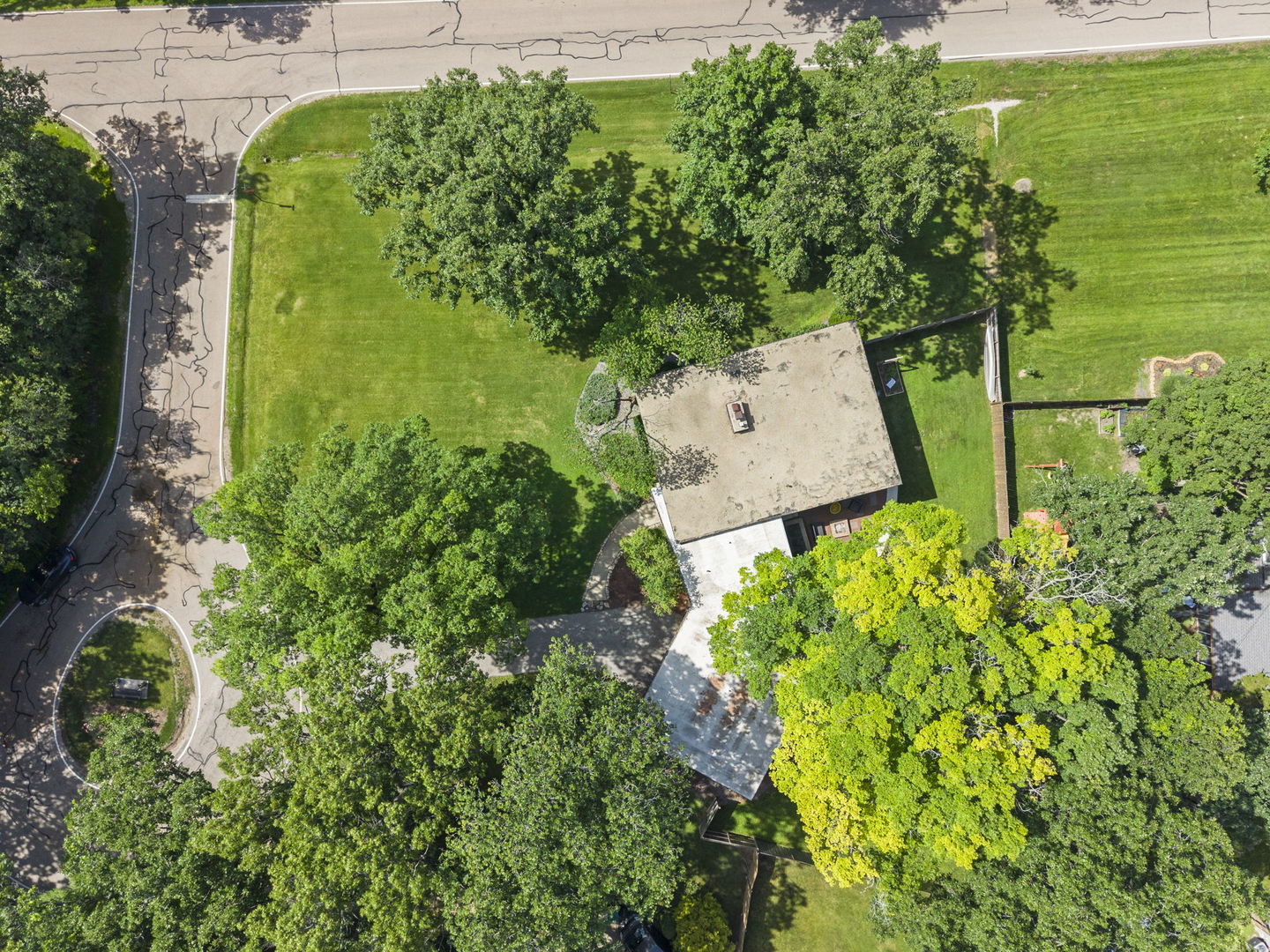 3N410 Maple Court