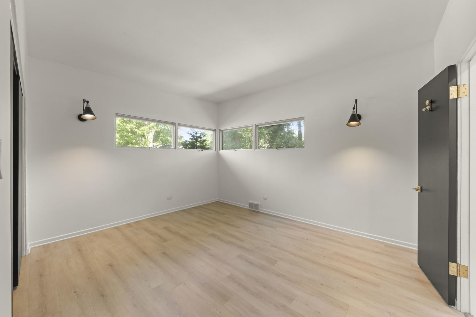 3N410 Maple Court