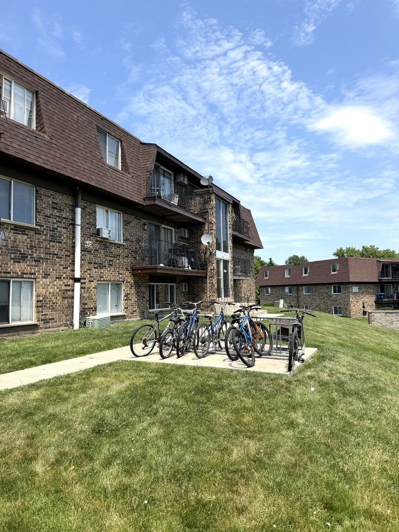 2500 Mark Thomas Lane Unit: 5B