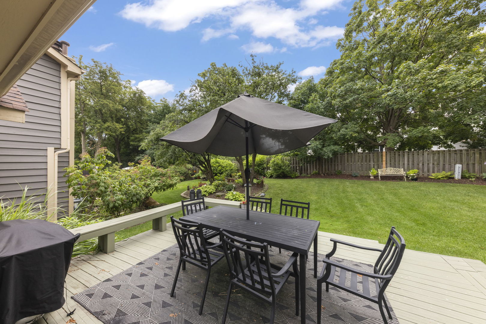 528 W Evergreen Street