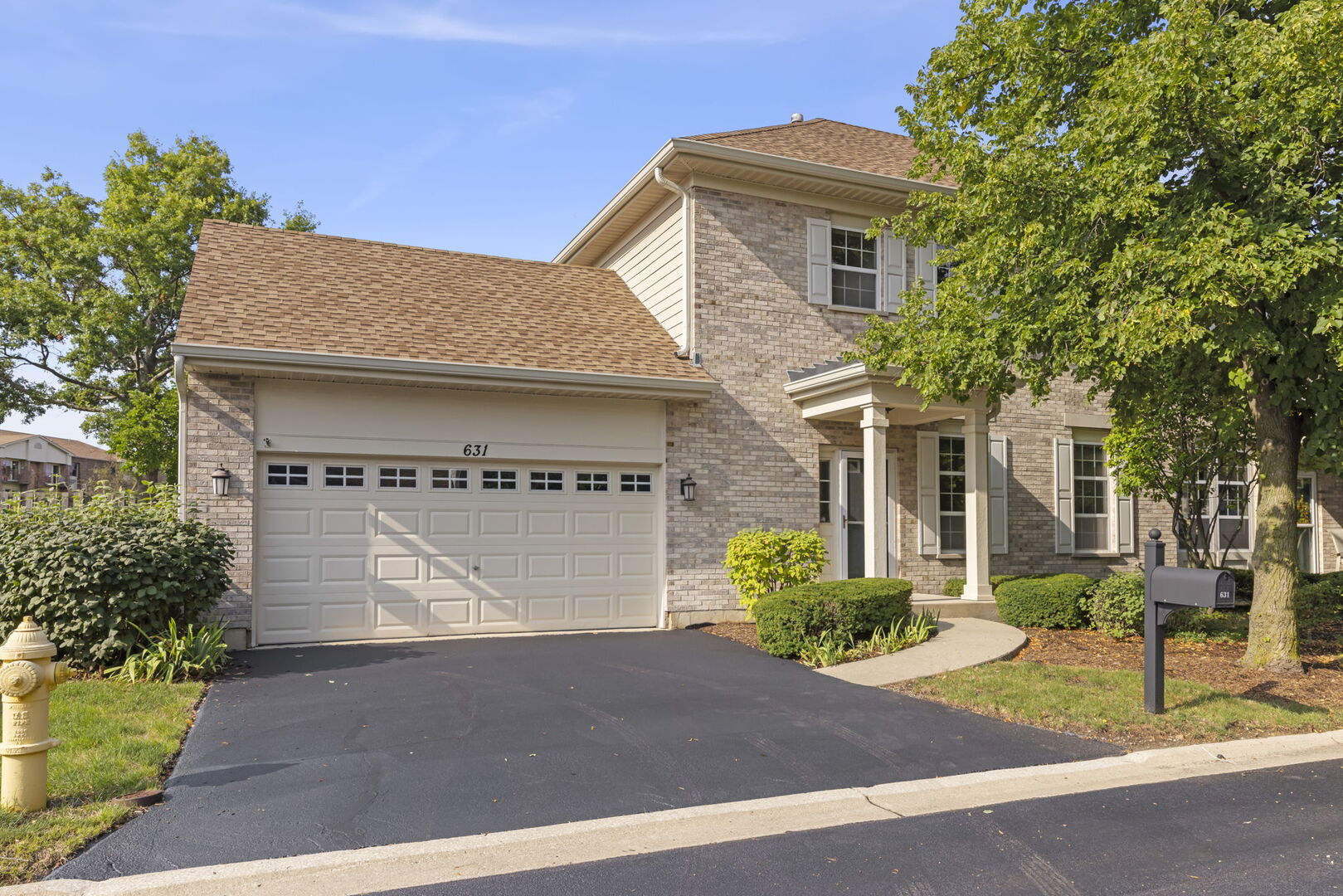631 Dunhill Lane