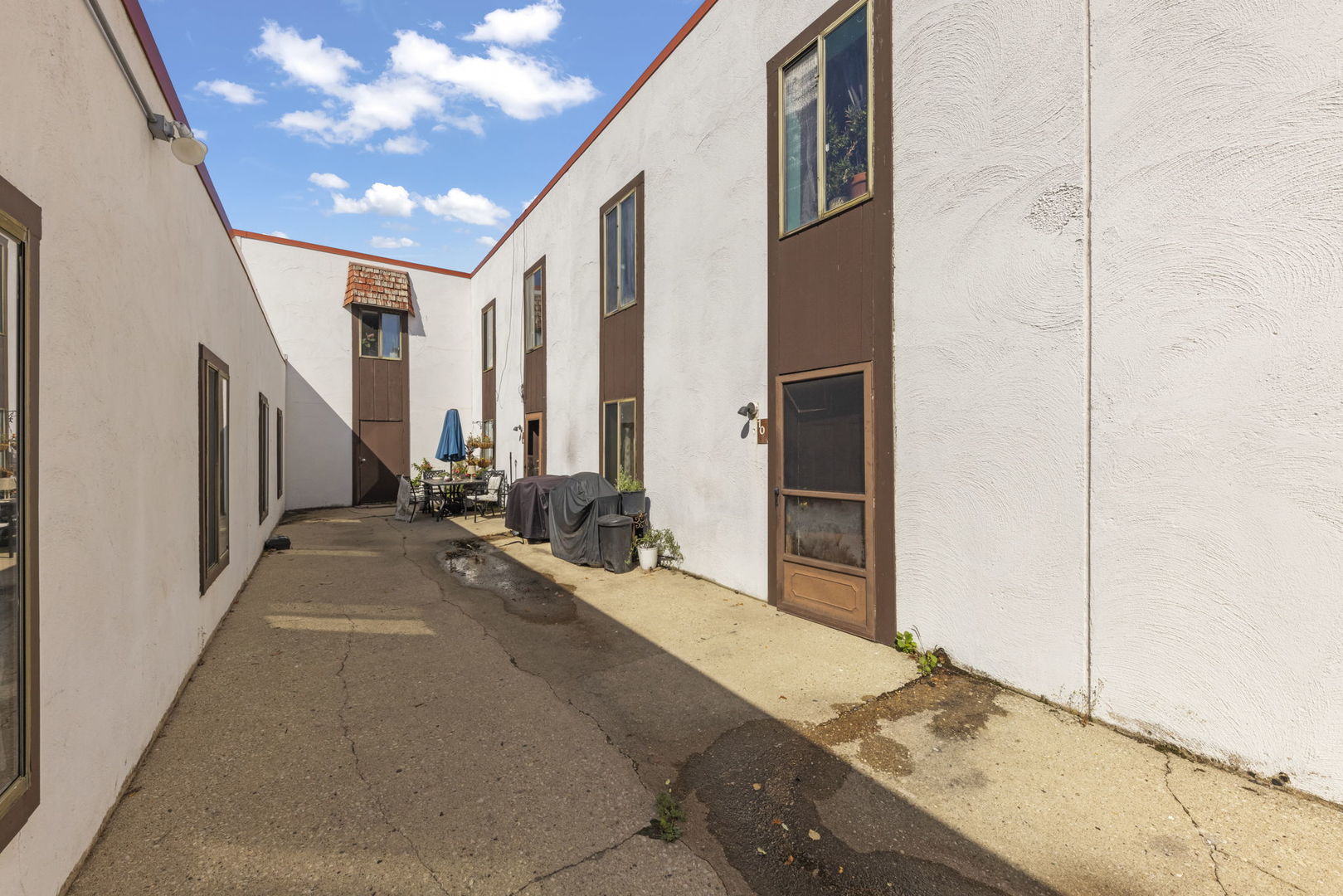 743 E Fullerton Avenue Unit: 108