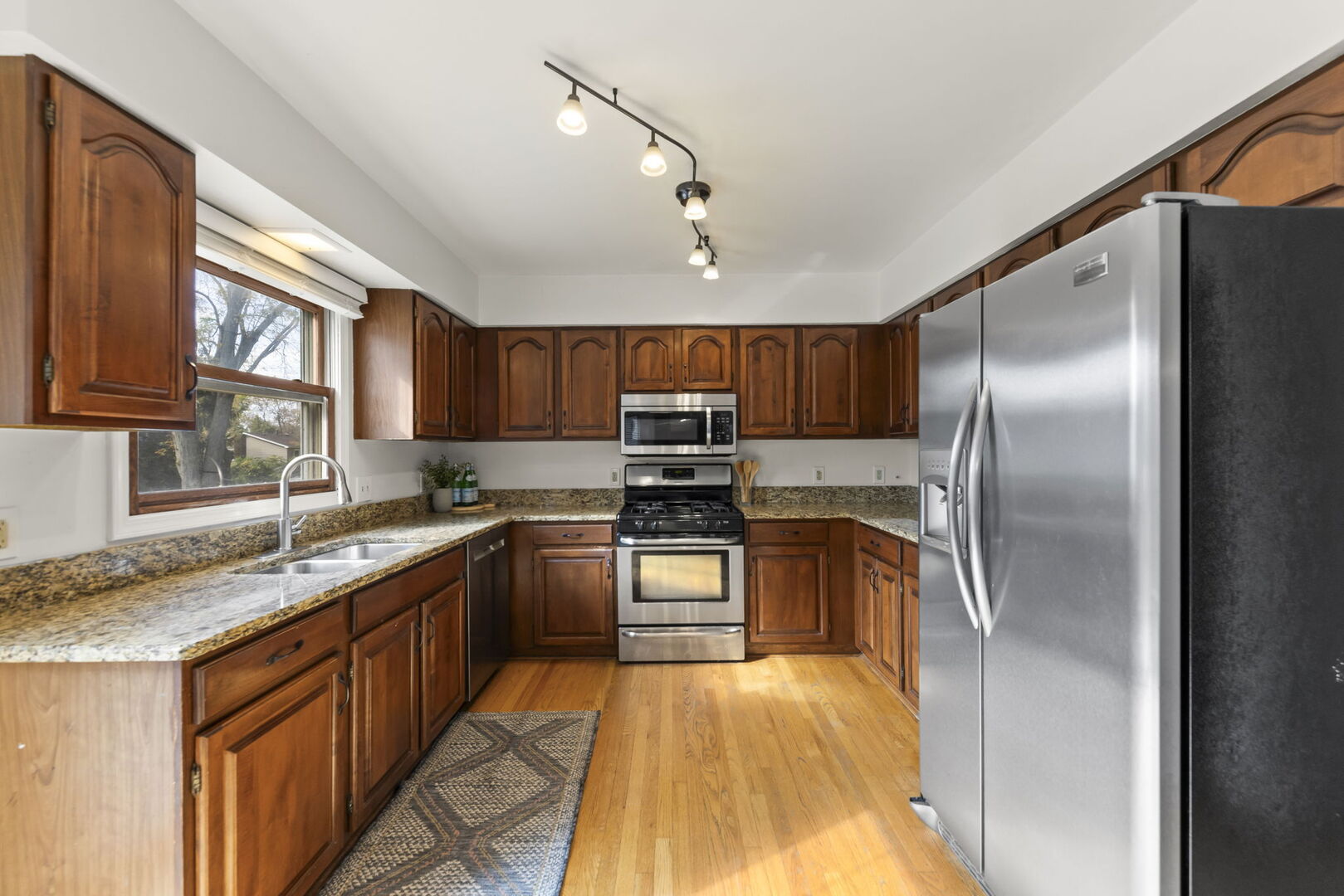 1012 MUIRHEAD Avenue