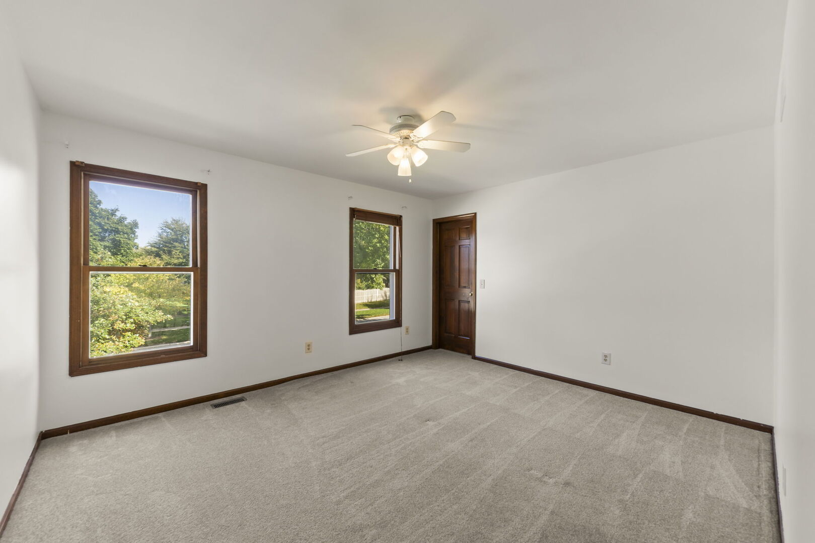 1012 MUIRHEAD Avenue