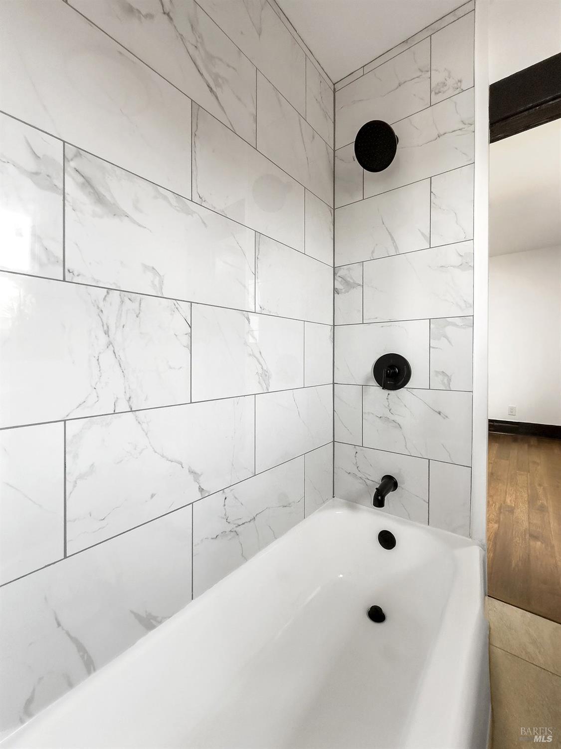 210 El Dorado Street