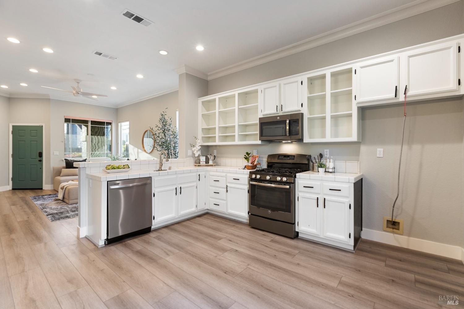 3930 Shaker Run Circle