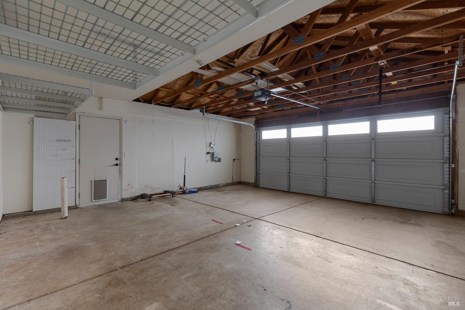 3930 Shaker Run Circle