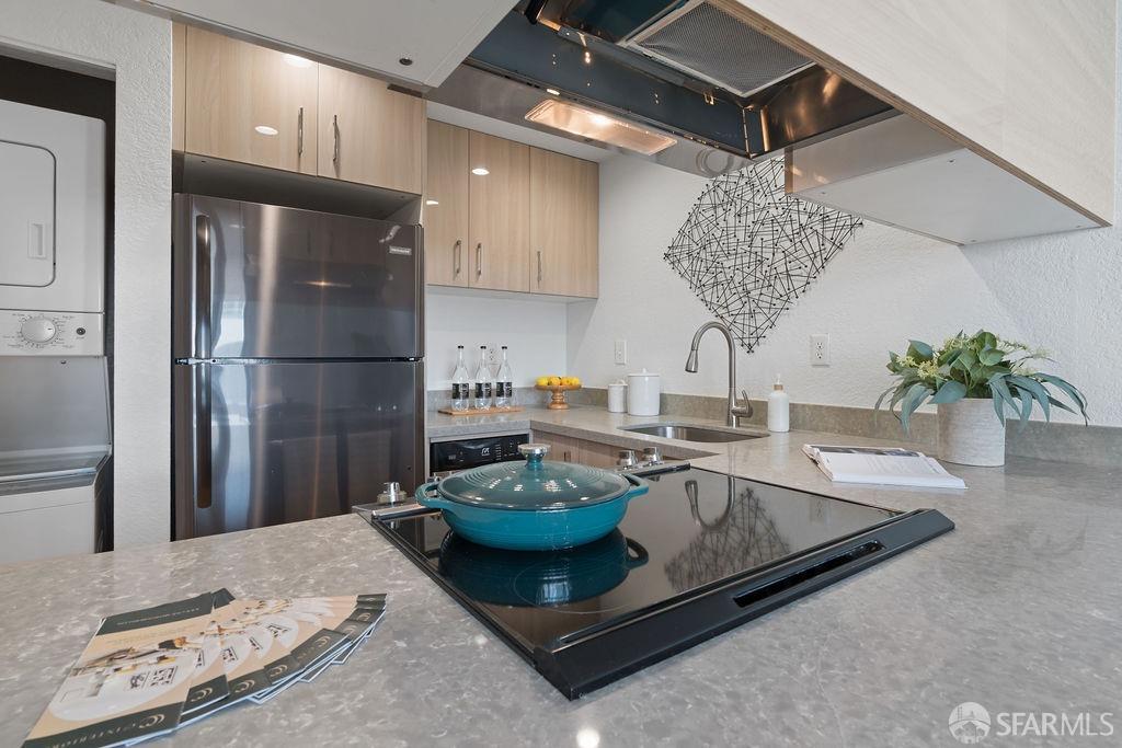 201 Harrison Street # 720