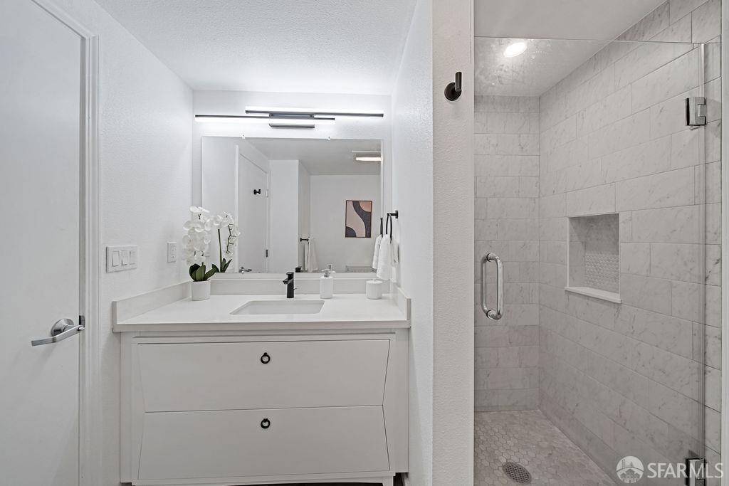 8200 Oceanview Terrace # 115