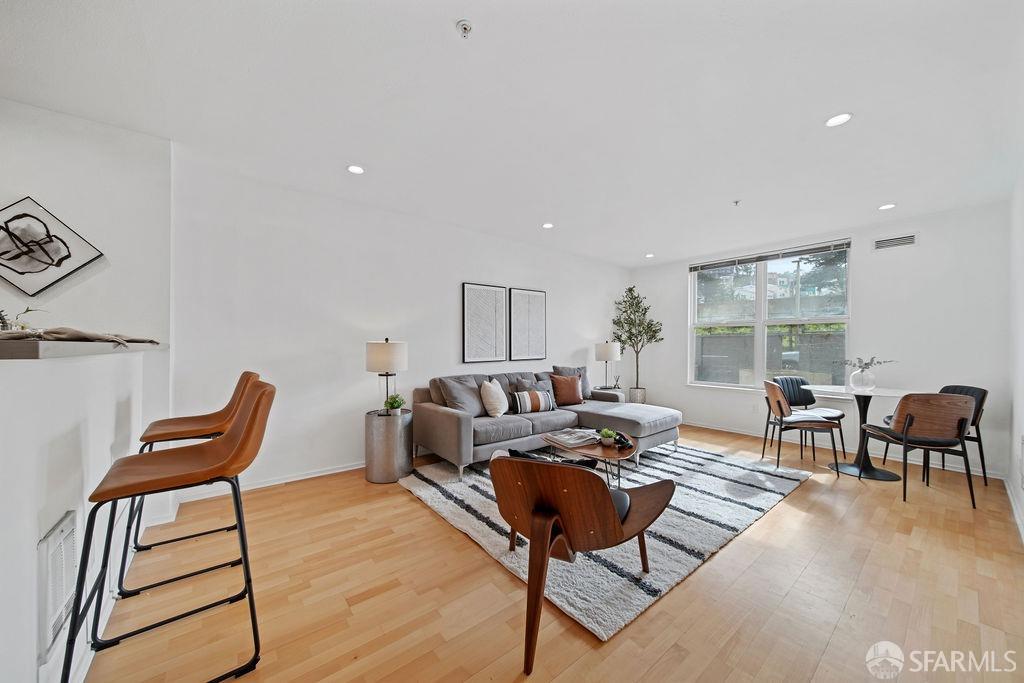 8200 Oceanview Terrace # 115