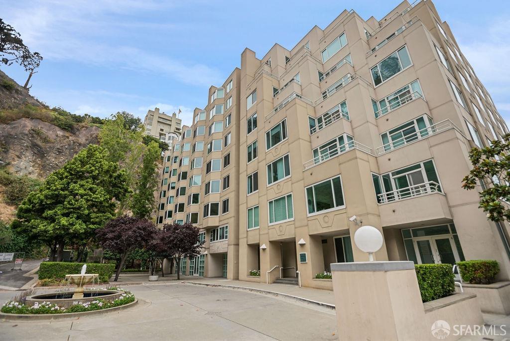 240 Lombard Street # 738