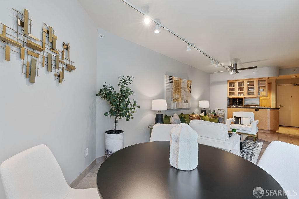 240 Lombard Street # 738