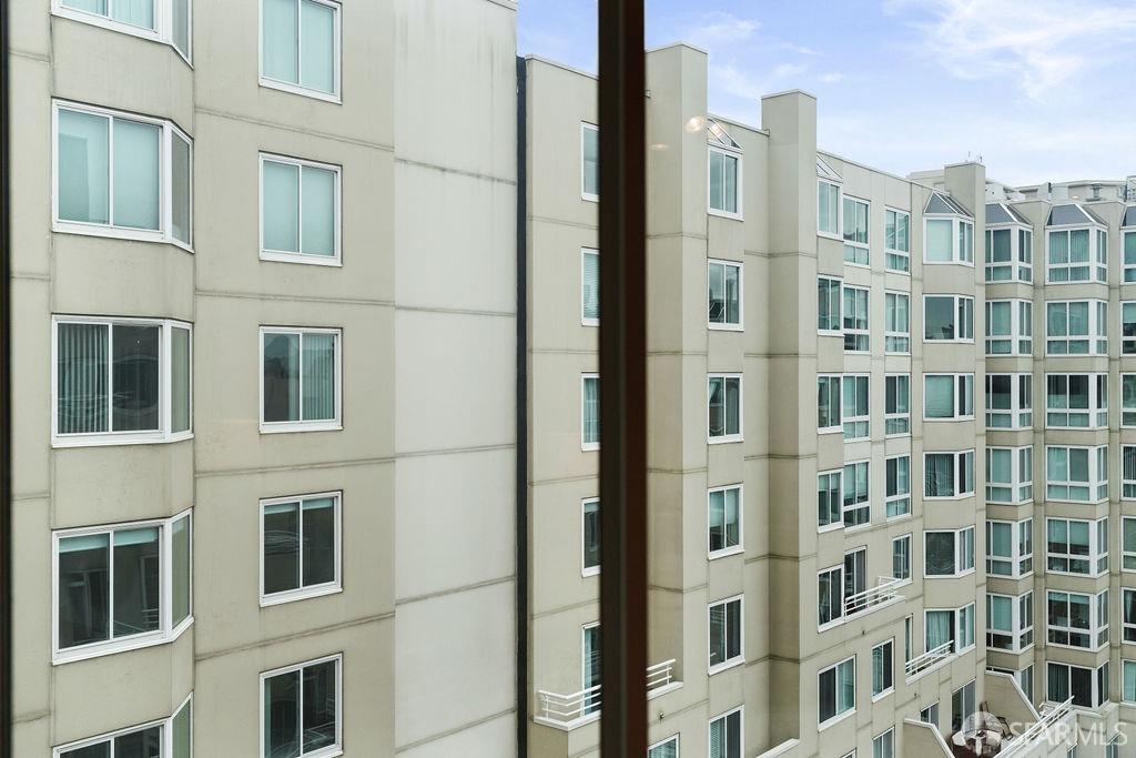 240 Lombard Street # 738