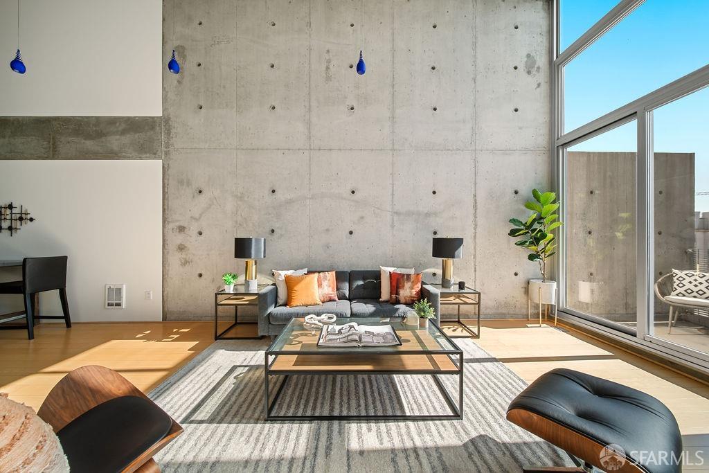 855 Folsom Street # 911